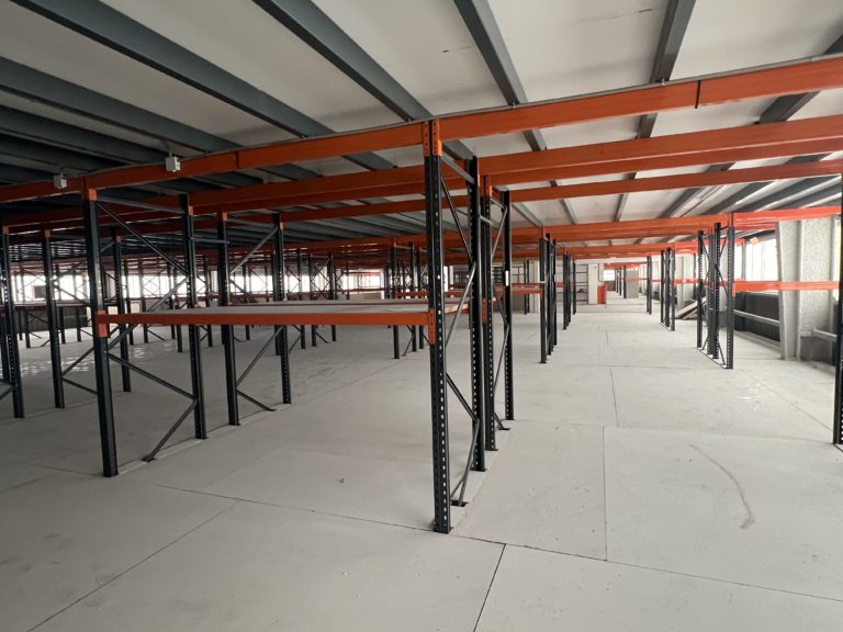 Limpieza de parkings y naves industriales en Castellón